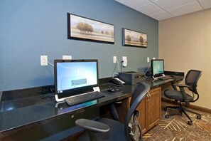Business centre - The Watford (Watford City)