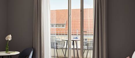 Studio, balcon | Literie de qualité supérieure, coffres-forts dans les chambres