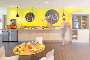 Bar (on property) - ibis Styles Beaune Centre (Beaune)