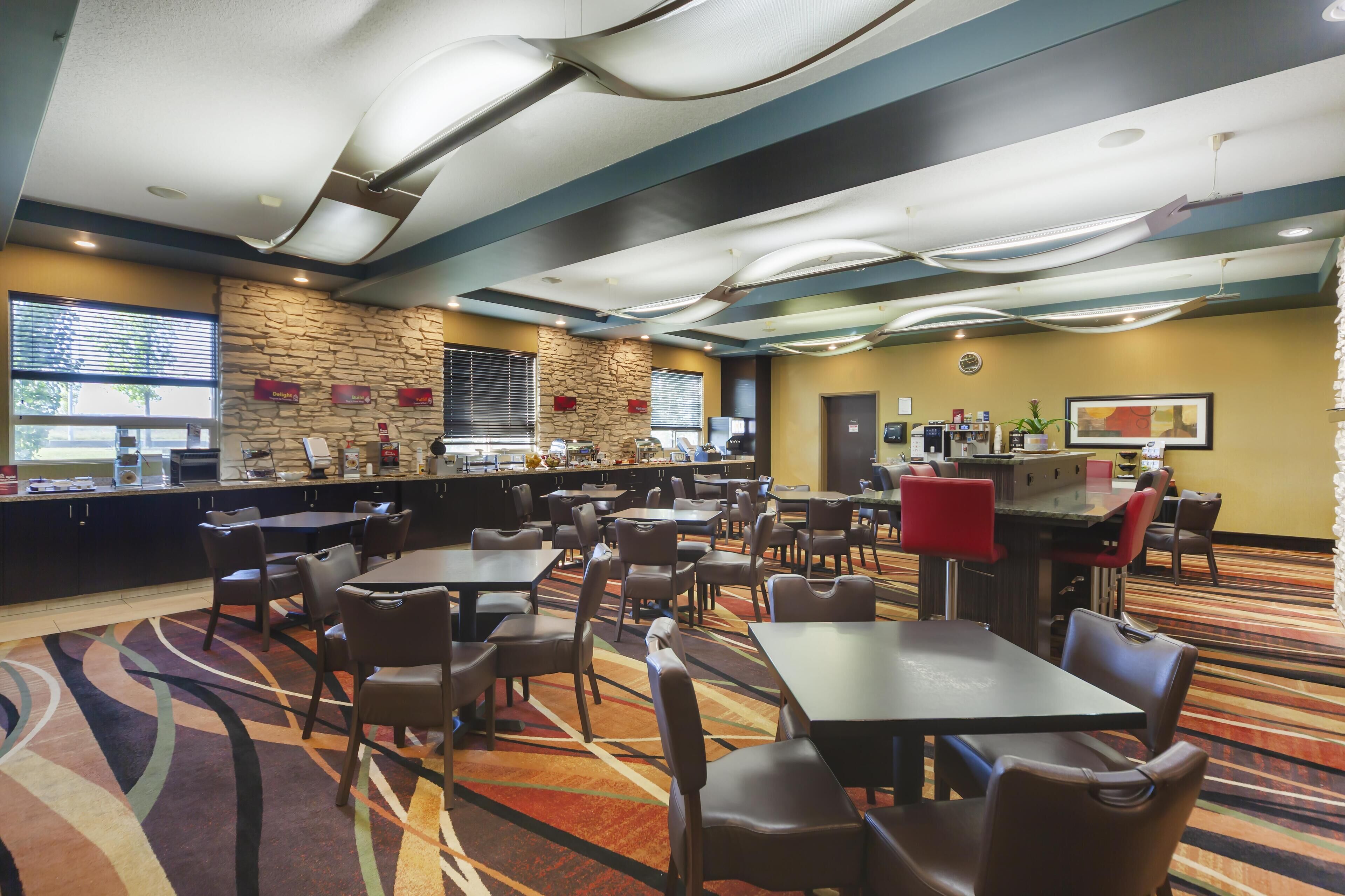 Free daily full breakfast 