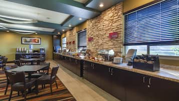 Free daily full breakfast