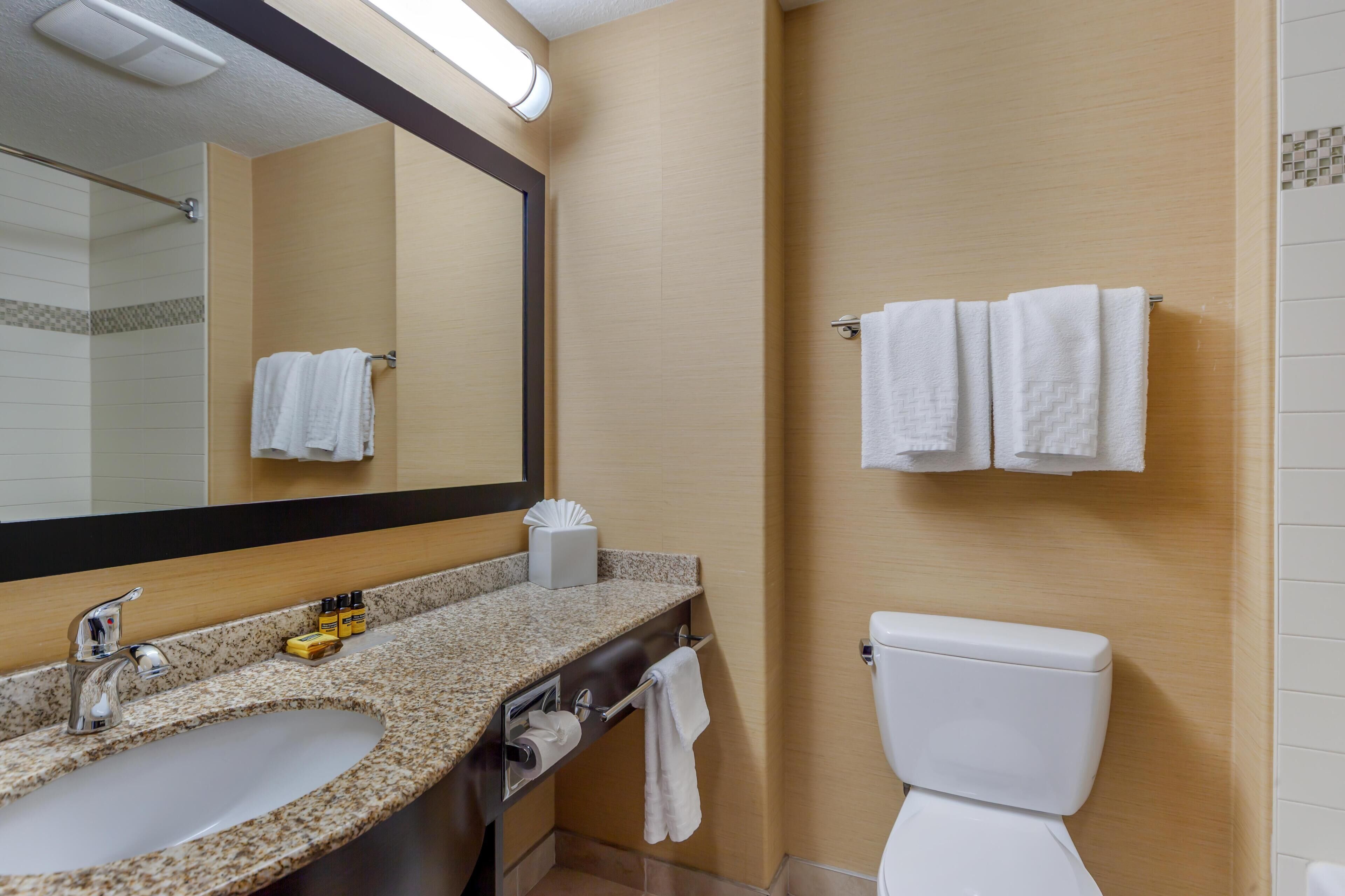 Standard Room, 2 Queen Beds, Non Smoking, Refrigerator & Microwave | Bathroom | Combined shower/tub, free toiletries, hair dryer, bathrobes