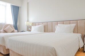 Superior Twin Room, City View