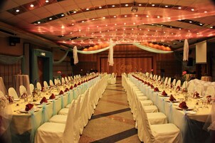 Dewan besar