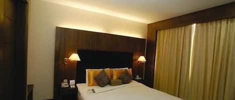 普通套房 | 迷你吧、免費無線上網、床單