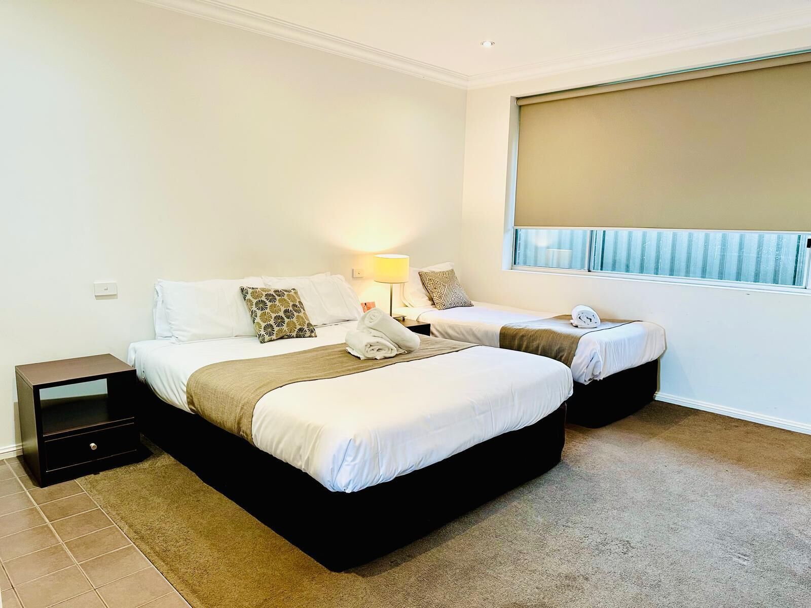 三人房, 简易厨房 | 熨斗/熨衣板、免费 WiFi、床单