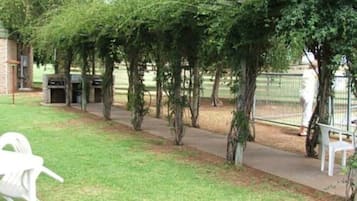 Área de parrillas y picnic