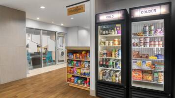 Snack bar