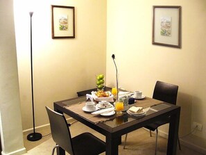 In-room dining - Redentor Apart Hotel (Mendoza)