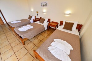 Standard Studio (Triple) | In-room safe, iron/ironing board, free WiFi, bed sheets - Vergas Hotel (Hersonissos)