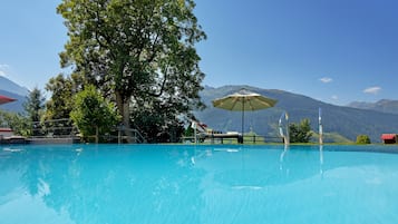 Piscina all'aperto, ombrelloni da piscina