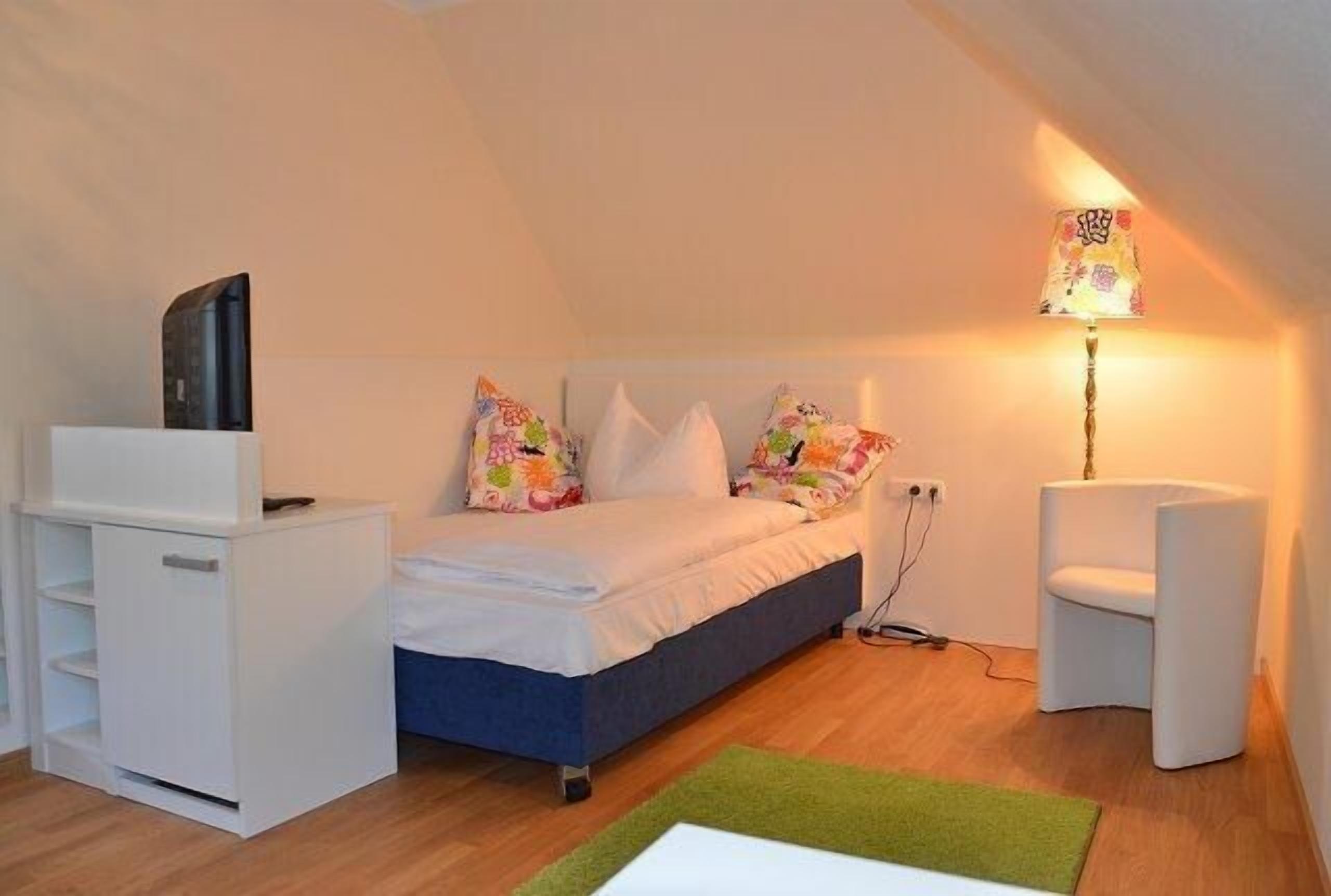 minibar, in-room safe, desk, laptop workspace