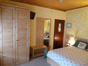 Camas Select Comfort, cofres nos quartos, escrivaninha, berços