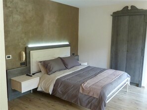 Select Comfort beds, in-room safe, desk, cots/infant beds - Hotel Al Sole (Auronzo di Cadore)