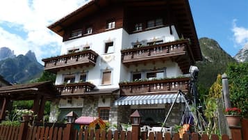 Facciata della struttura