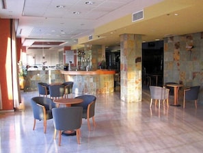 Bar (on property) - Arcadia Eilat Hotel (Eilat)