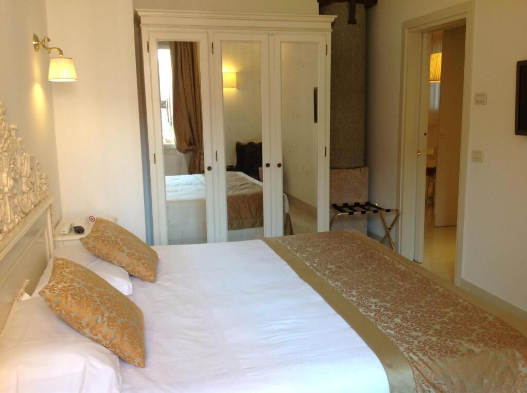 1 bedroom, in-room safe, soundproofing, free WiFi