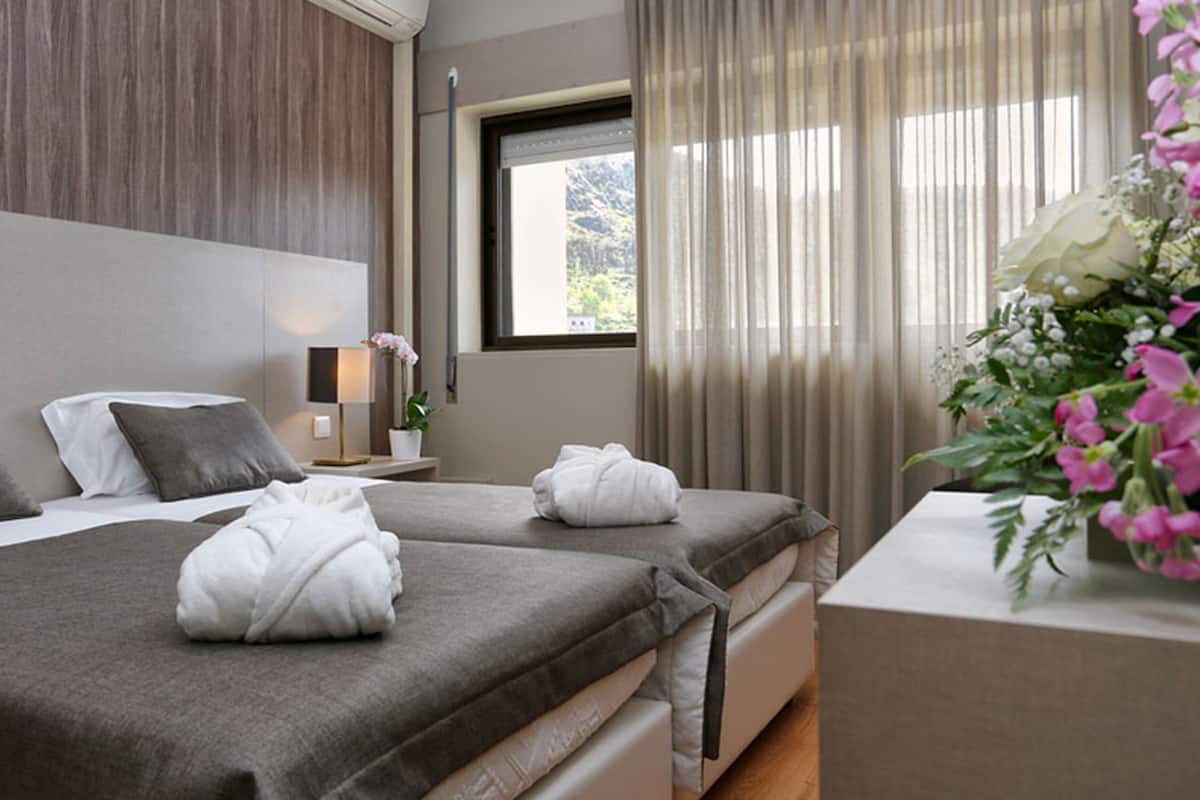 Minibar, in-room safe, desk, blackout curtains