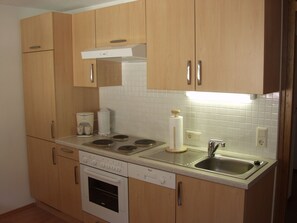 Pillowtop beds, in-room safe, free cribs/infant beds, free WiFi - Steinbock Appartements (Tux)