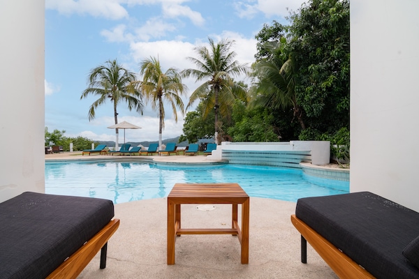 Swim up | View from room
