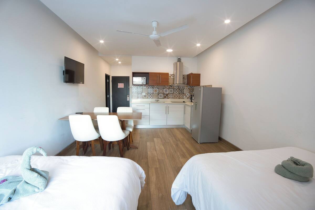 Minibar, blackout drapes, WiFi (free), bed sheets