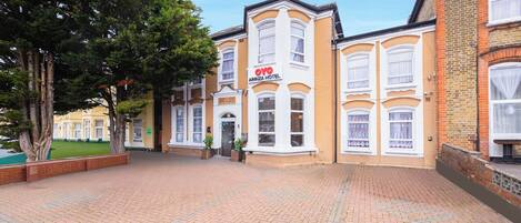 Fachada da propriedade