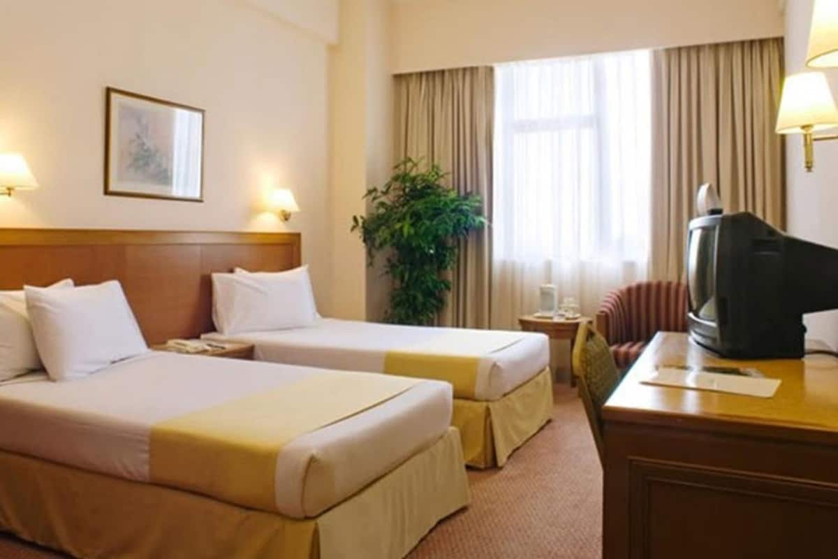 Superior King Or Twin Room | In-room safe, WiFi (free)