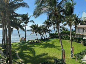 Private beach, sun loungers, beach umbrellas, beach towels