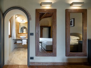 Camera Garden | Bathroom | Free toiletries, hair dryer, bidet, towels - Mormoraia (San Gimignano)