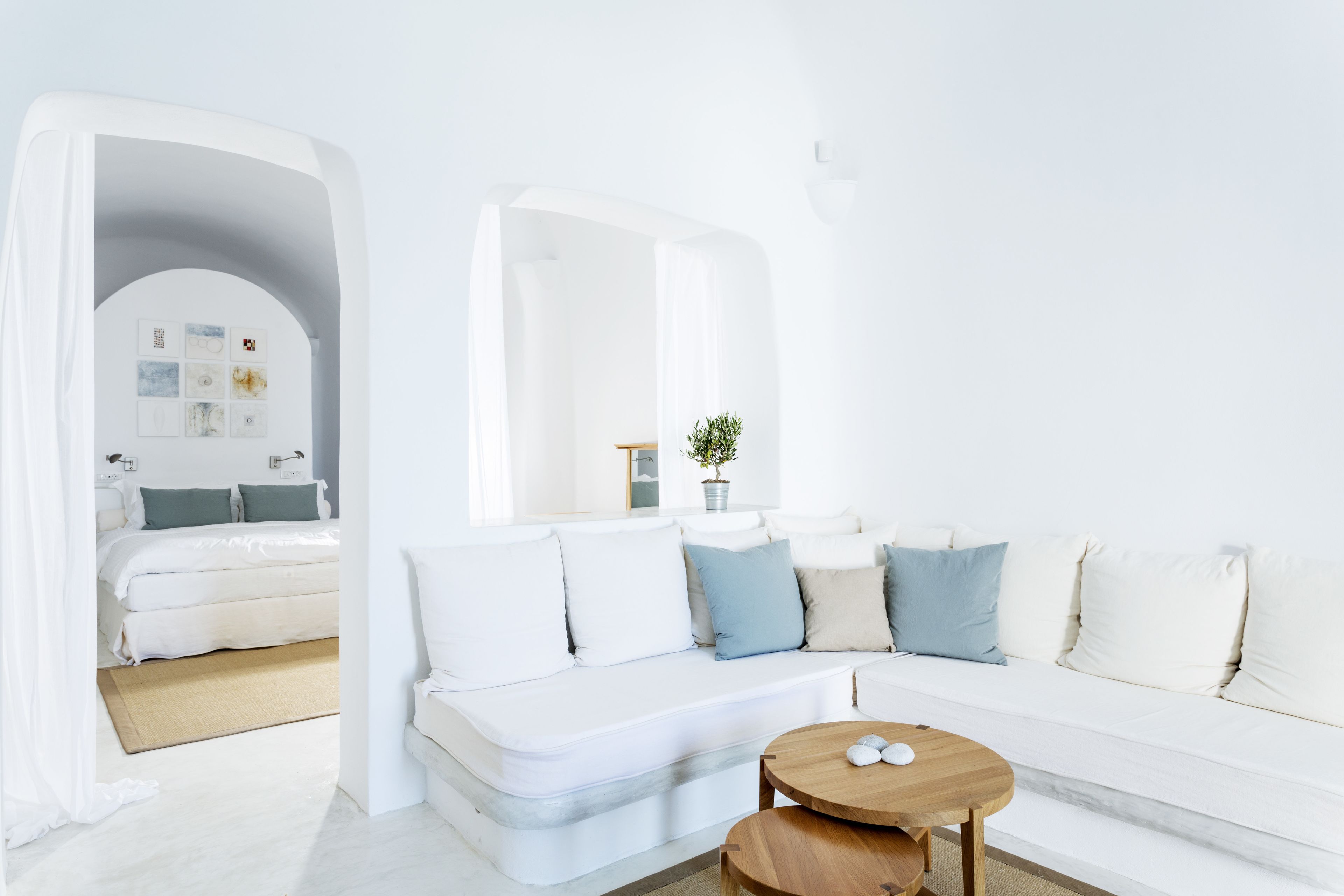 family villa (outdoor heated jetted tub, caldera view) | living room | flat-screen tv