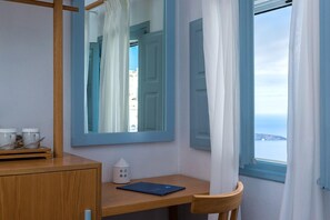 Achtida Nest with Caldera View | Premium bedding, in-room safe, blackout drapes, iron/ironing board - Helestia Pocket Hotel, Caldera Santorini (Santorini)