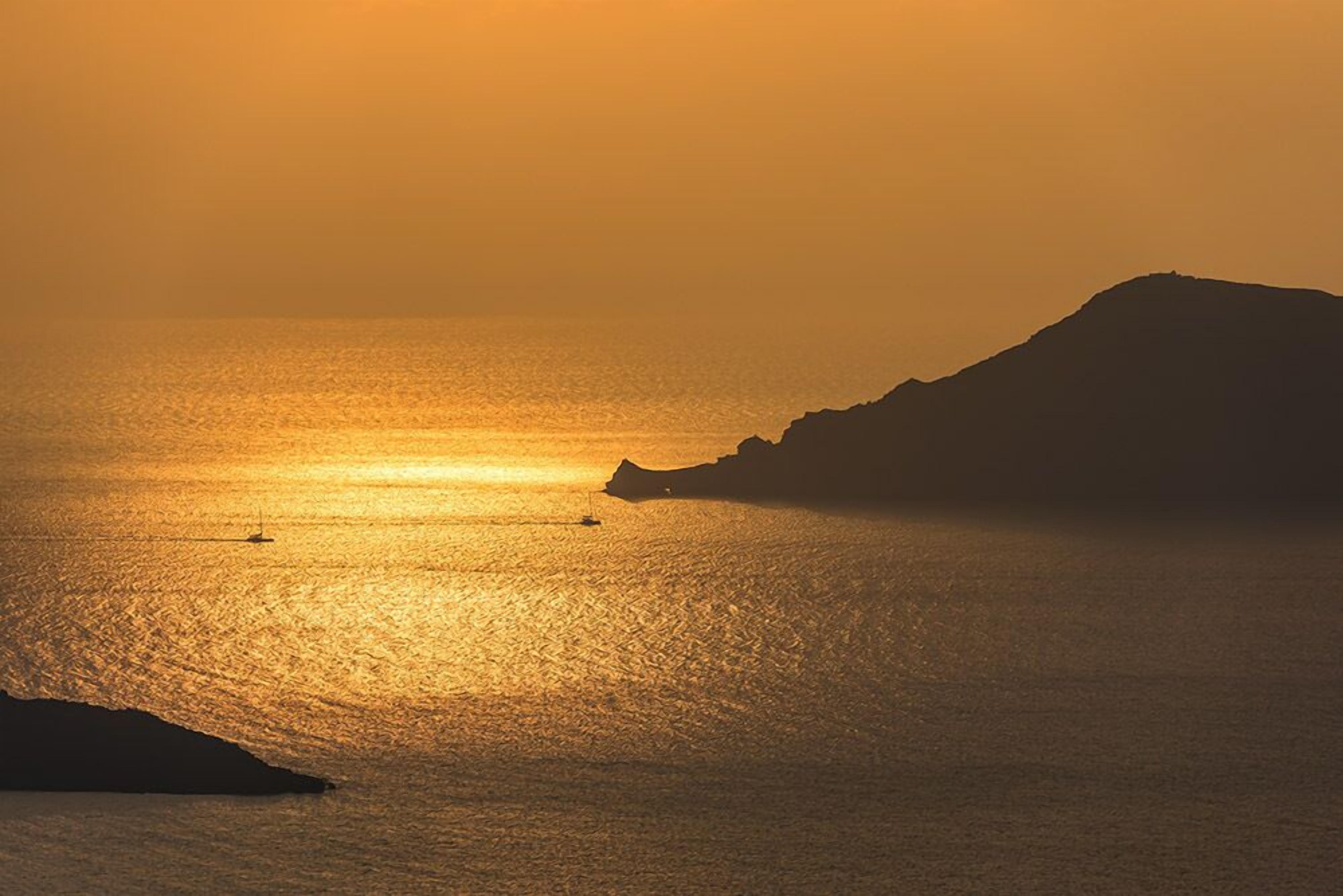 Photo - Helestia Pocket Hotel, Caldera Santorini