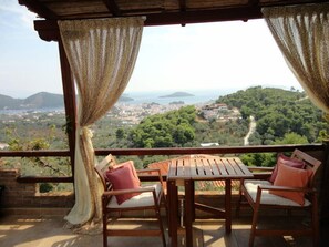 Suite, 1 Bedroom, Sea View | Balcony