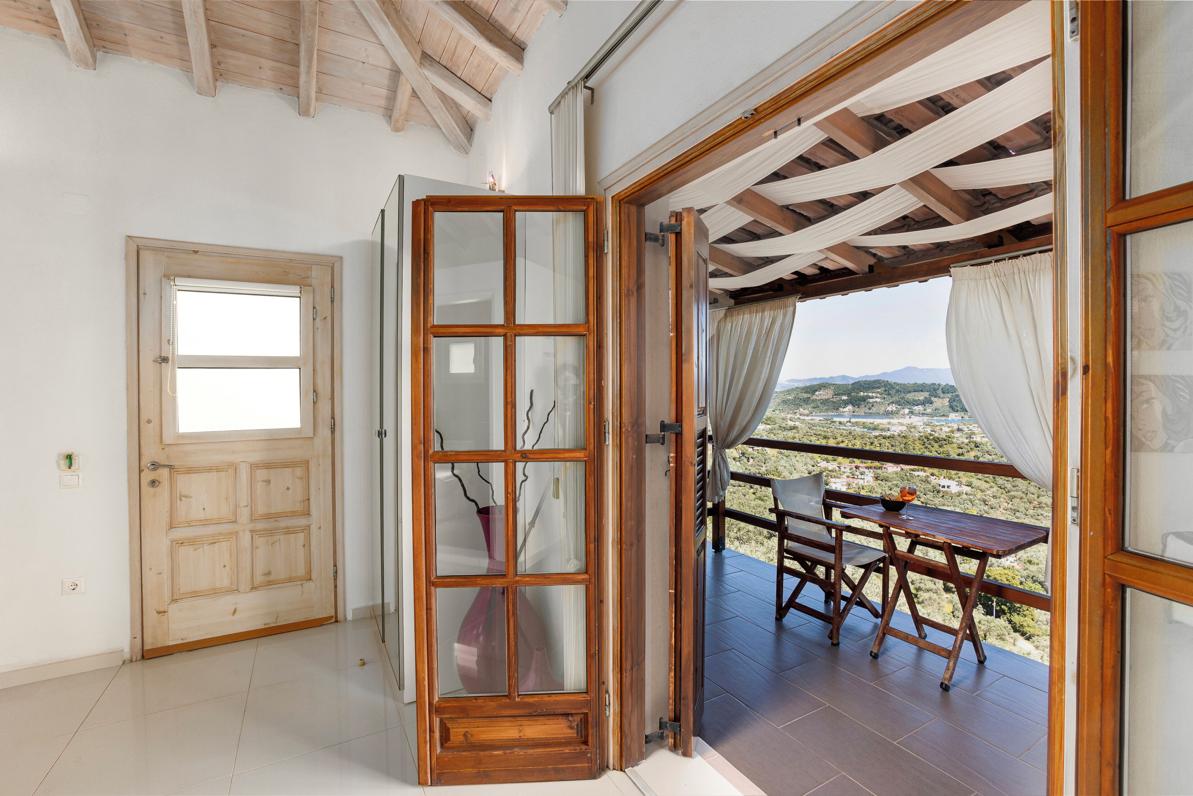 Studio | Vue de la chambre