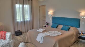 Chambre Supérieure Double ou avec lits jumeaux | Literie de qualité supérieure, minibar, coffres-forts dans les chambres