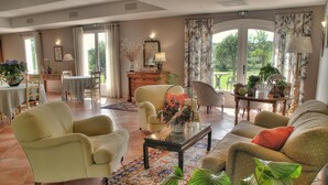 Lobby - Hôtel La Bastide d'Iris (Vagnas)