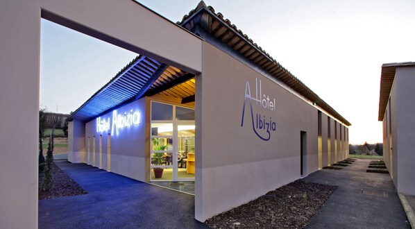 Front of property – evening/night