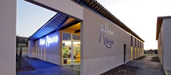 Albizia Hotel