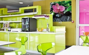 Restaurant - The Originals City, Hotel des Lys, Dreux (Dreux)
