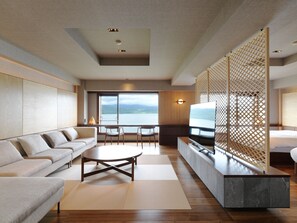 (WINGS) Lake View Deluxe Japanese Western Room, Non Smoking | View from room