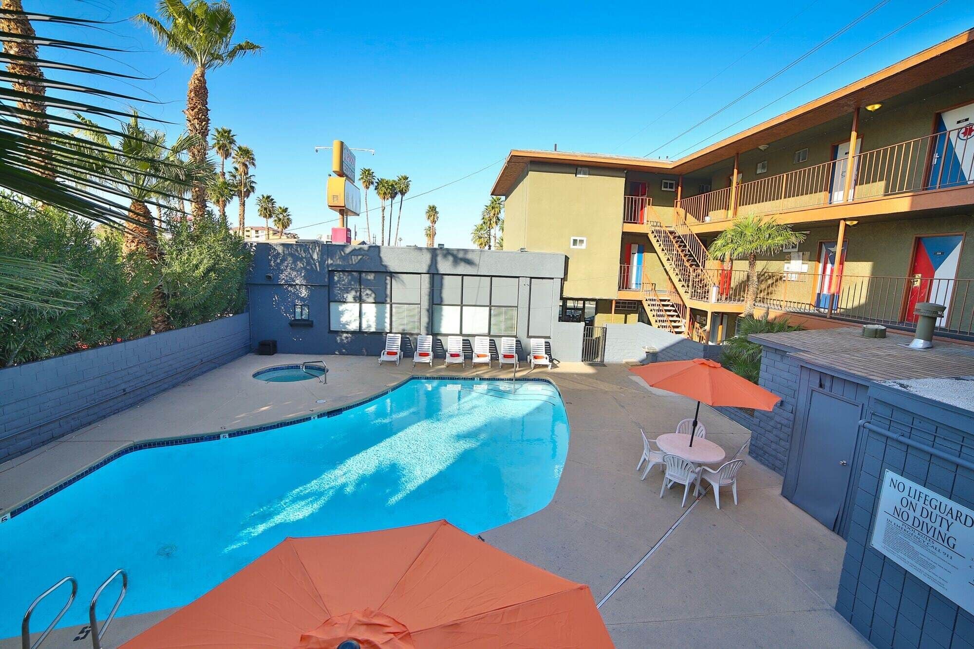 Motel 6 - Las Vegas, NV – Downtown Fremont St Experience Reviews