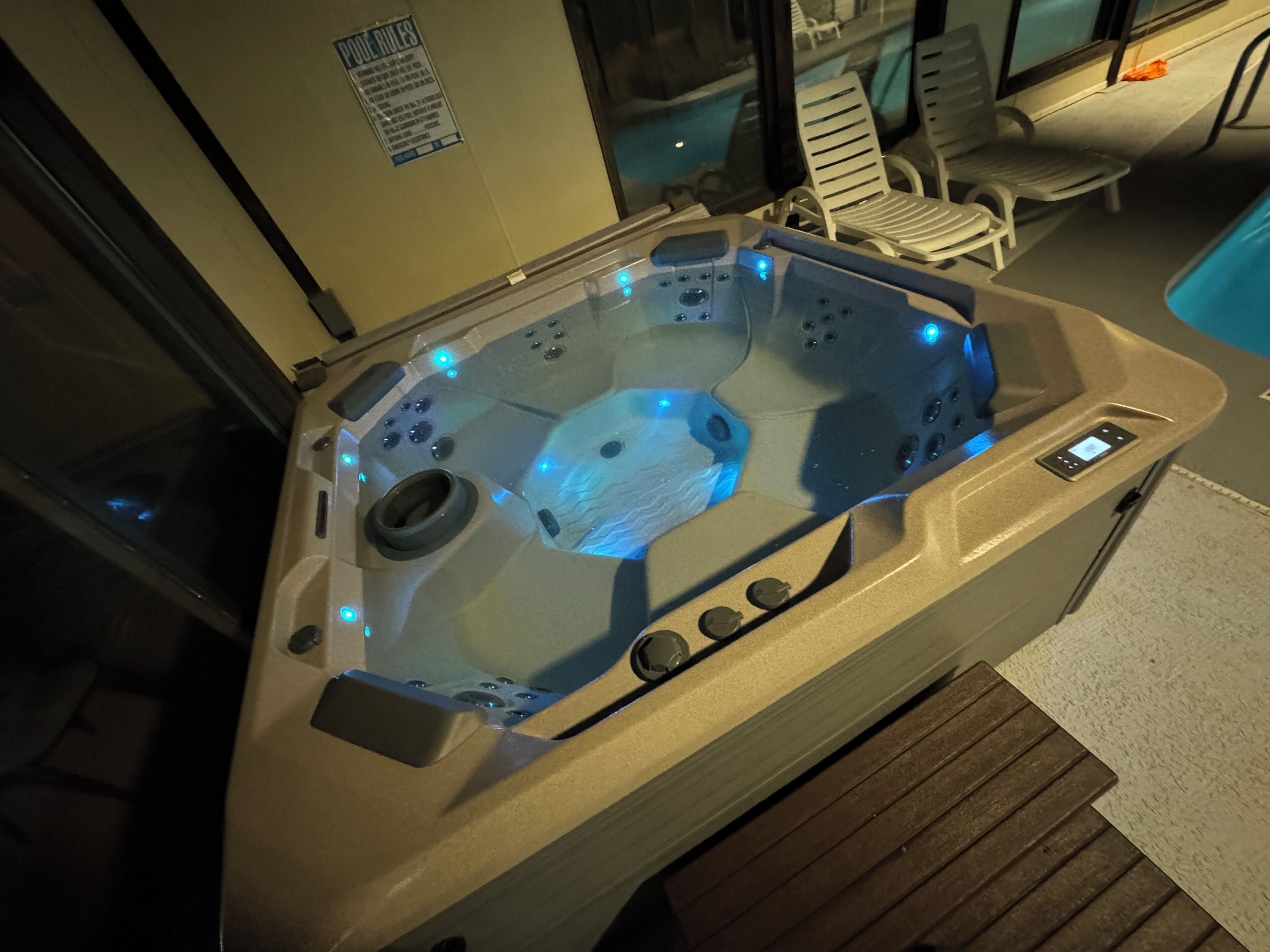 室内 SPA 浴缸