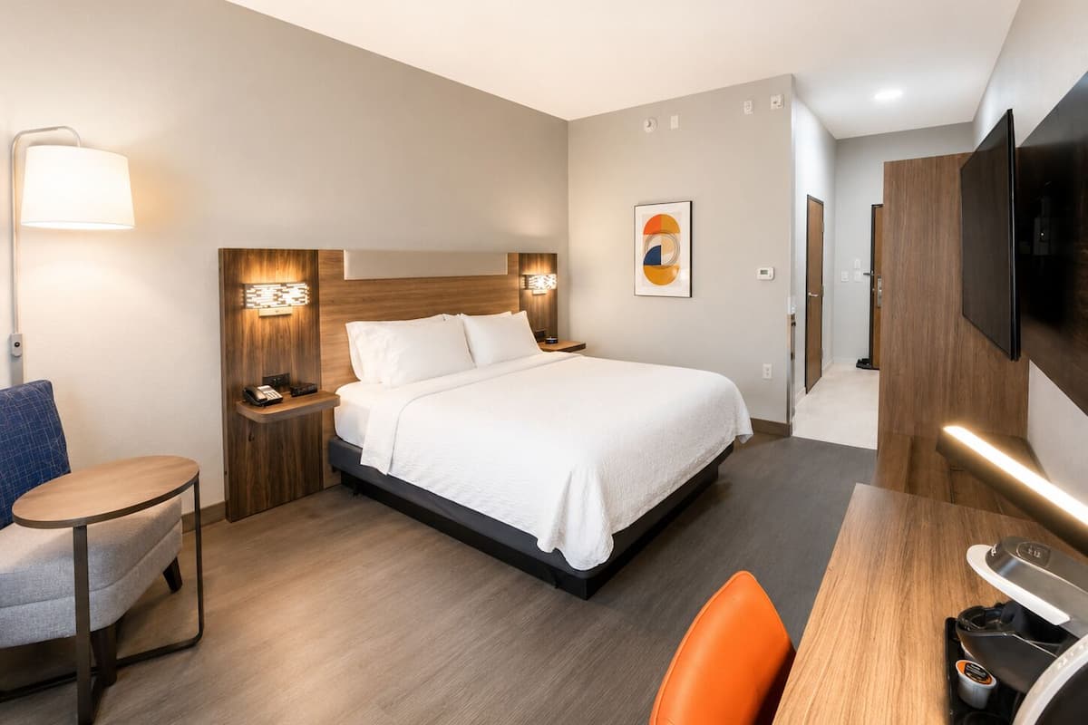 Premium bedding, down comforters, pillowtop beds, in-room safe