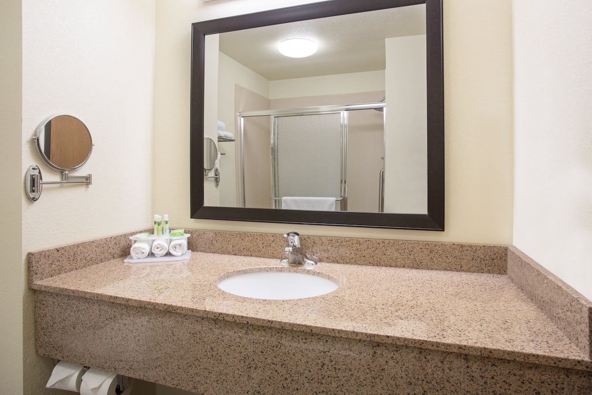 free toiletries, hair dryer, towels