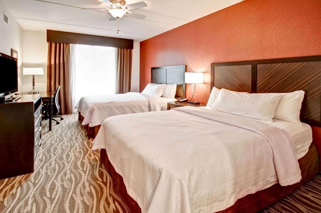 In-room safe, desk, laptop workspace, blackout curtains