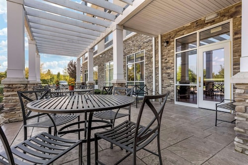 Comfort Inn & Suites Dover