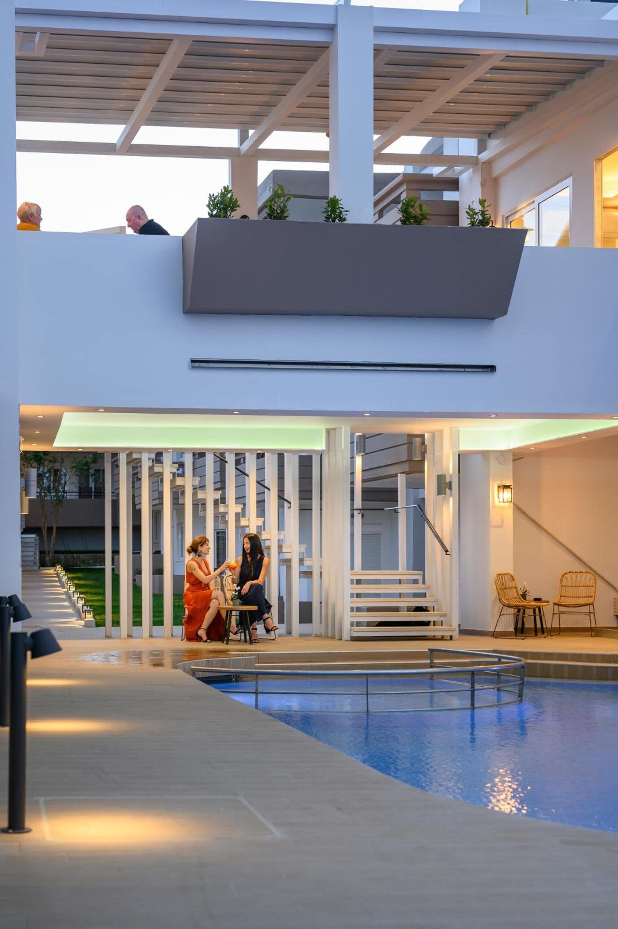 Seasonal outdoor pool, open 9:00 AM to 7:00 PM, pool umbrellas