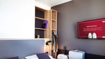 ์ ์๊ทน์ฑ ์นจ๊ตฌ, ๊ฐ์ค ๋ด ๊ธ๊ณ , ๋ฐฉ์ ์ค๋น, ๋ฌด๋ฃ WiFi