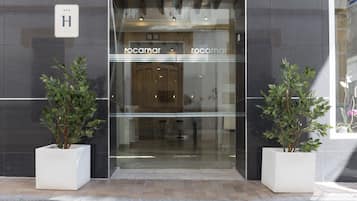 EntrĂ©e de lâhĂ©bergement