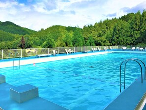 Seasonal outdoor pool - Ryokan Nenrinbo (Kyoto)